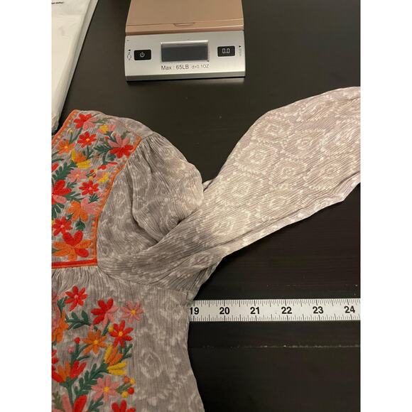 Savanna Jane Shirt Womens Large Gray Boho Peasant Embroidered Floral Rayon - Picture 5 of 7